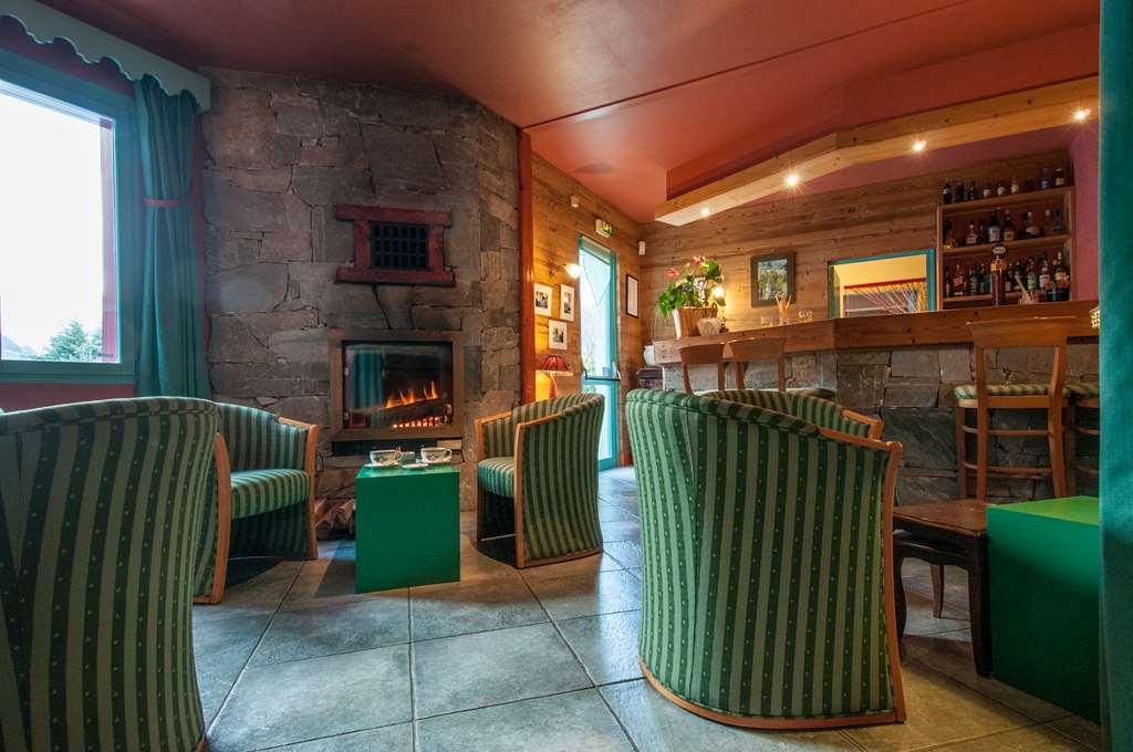 Brit Hotel Florimont Saint-Ferréol Restaurant foto